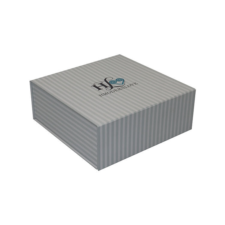 high quality magnetic foldable bridesmaid proposal box custom
