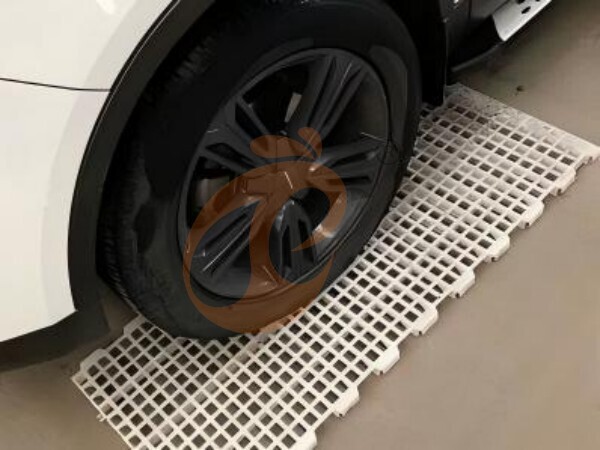 Broiler Slatted Floor System