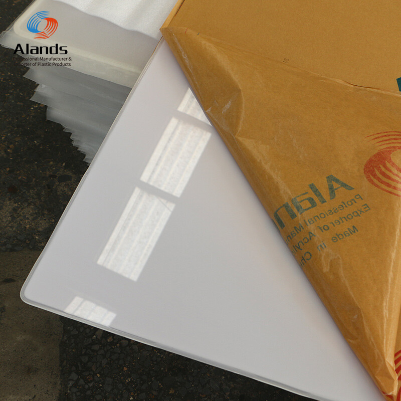 Feuille acrylique colorée de haute qualité de 4 x 8 pieds pour des applications polyvalentes