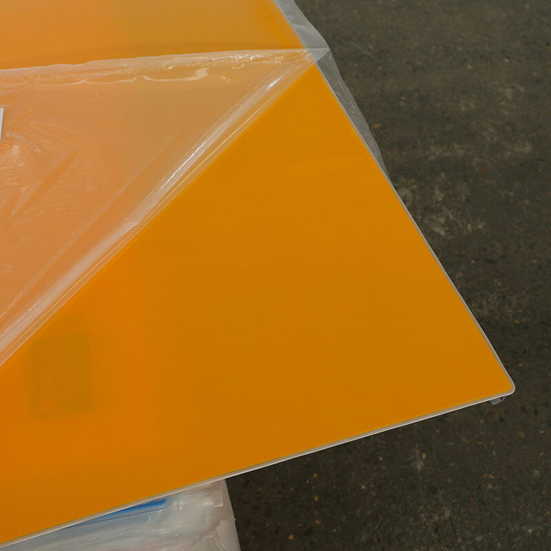 Feuilles acryliques colorées de haute qualité de 4 x 8 pieds pour des applications polyvalentes avec une plasticité améliorée