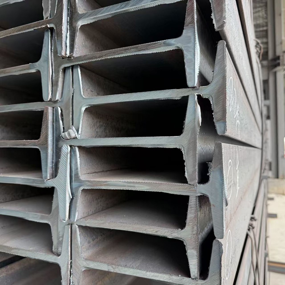 Low Carbon Steel I Beam Steel Section for Metal Building & Steel Structure Project