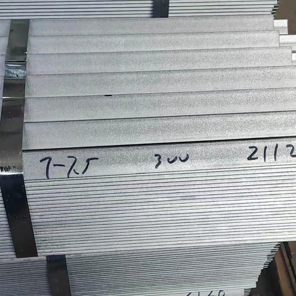 Hot-Dip Galvanized Angle Steel Q235B Structural Steel Corner Bar