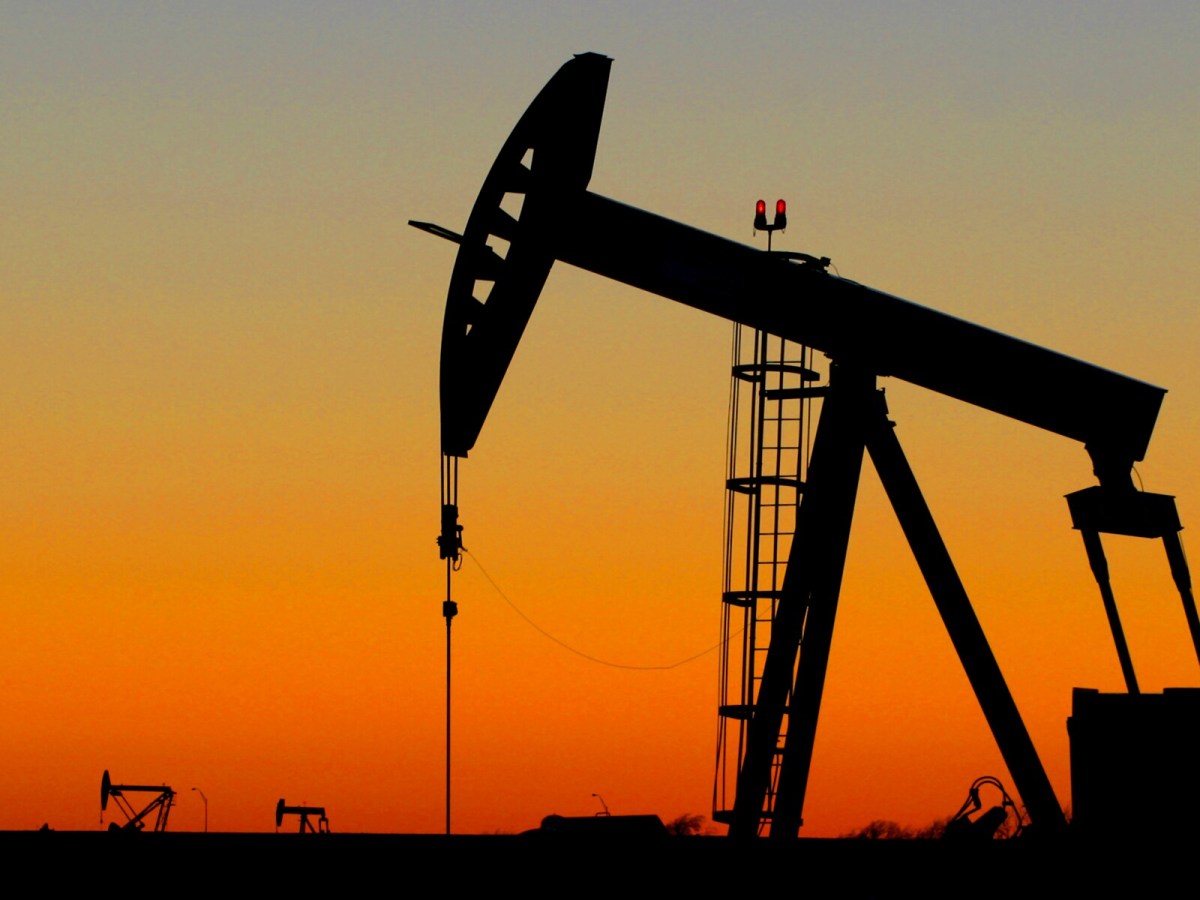 1773716995892367518232936448.jpg Why is it called oil casing?