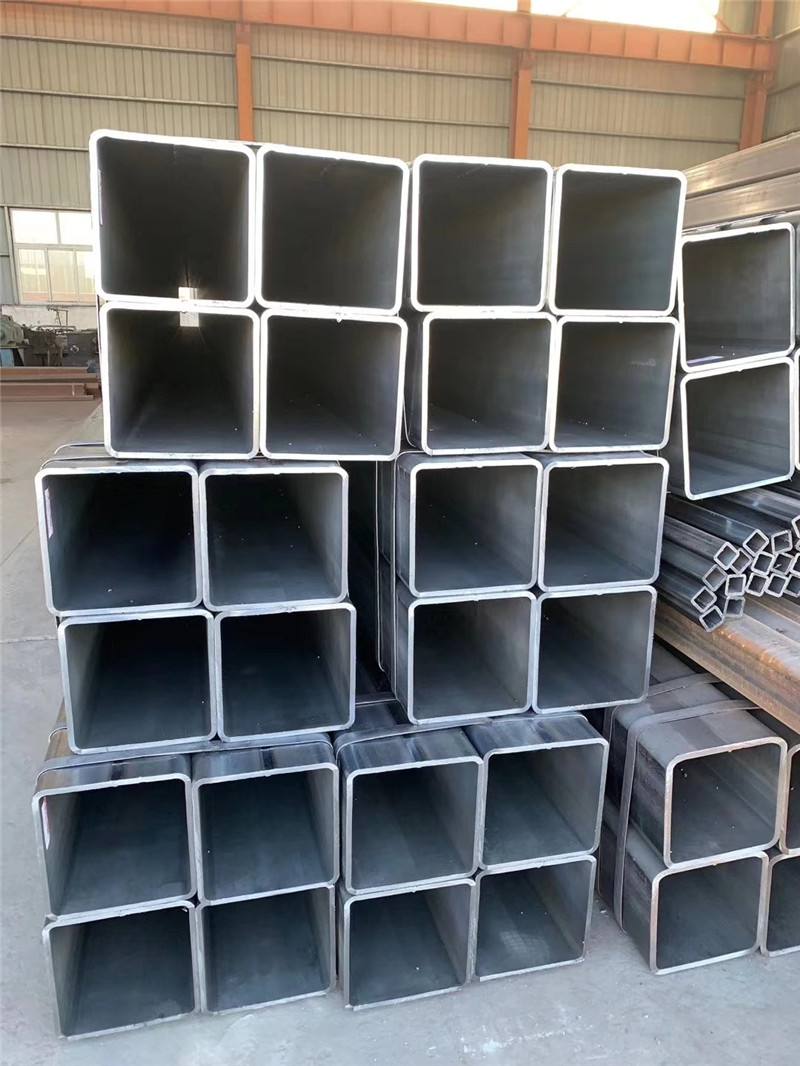 Shs Rhs ERW Seamless Black Carbon Square/Rectangular Steel Pipe/Tube