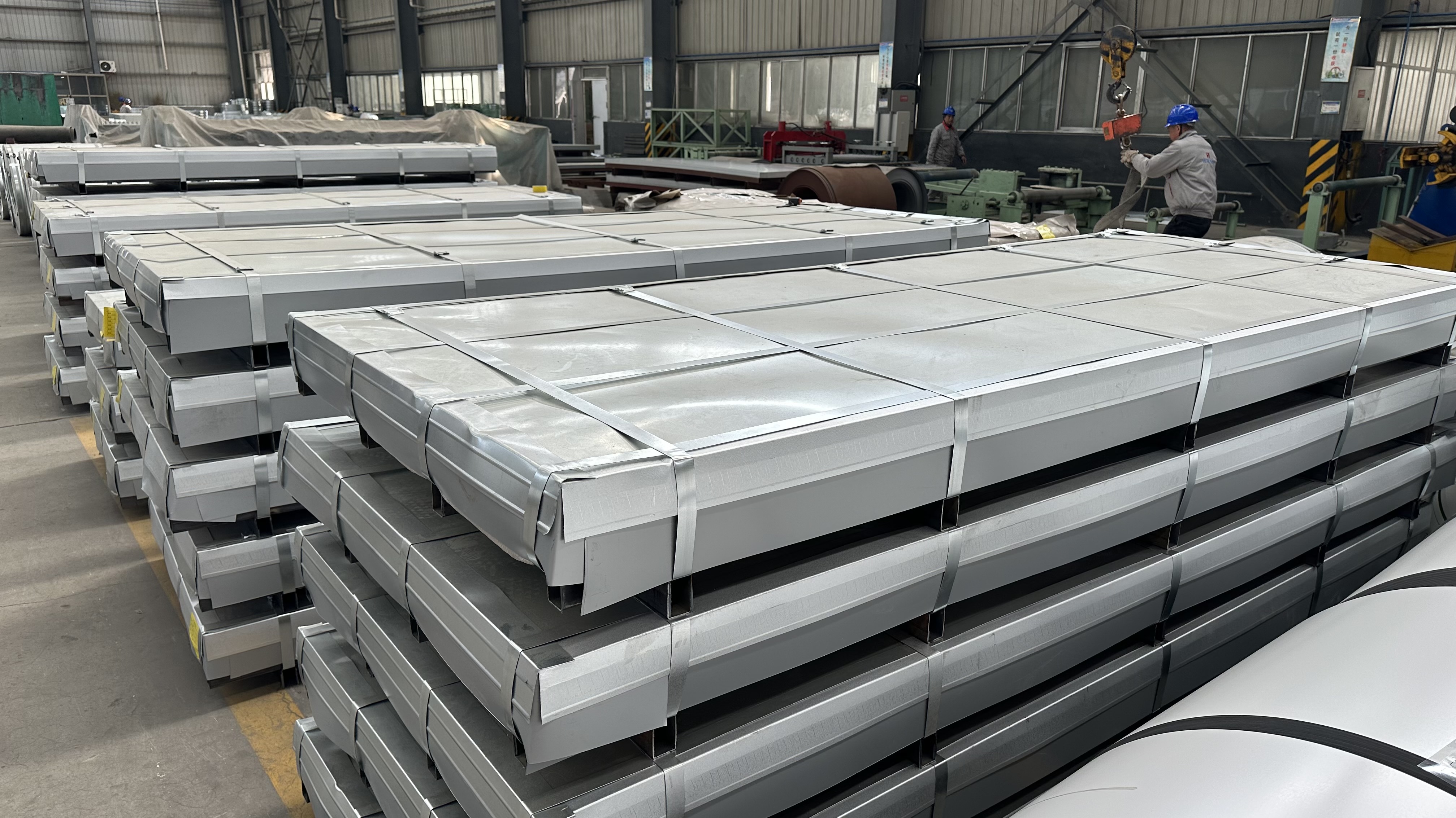 Galvanized plate