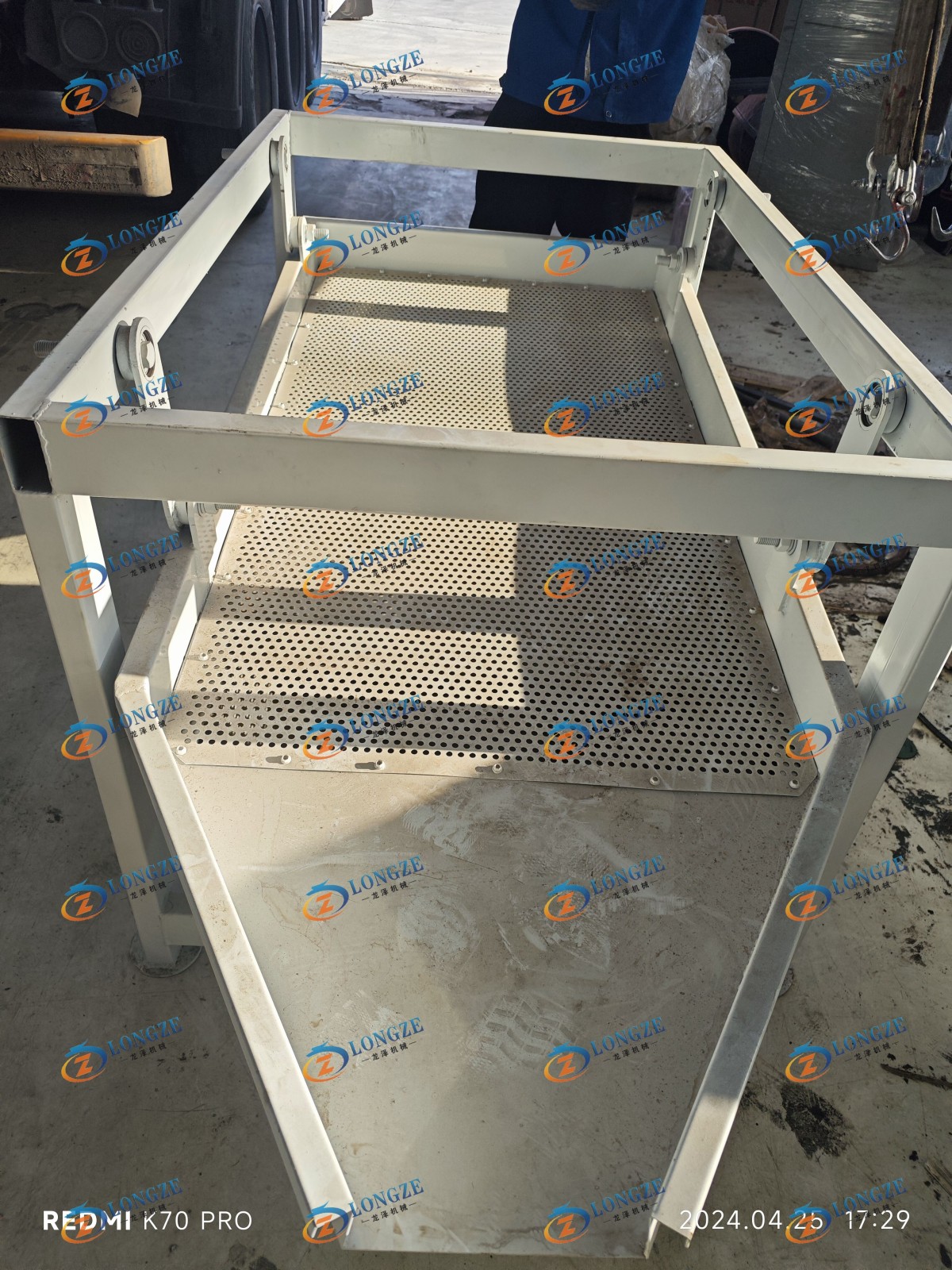 LONGZE 2-ton-per-hour wood pellet production line delivery