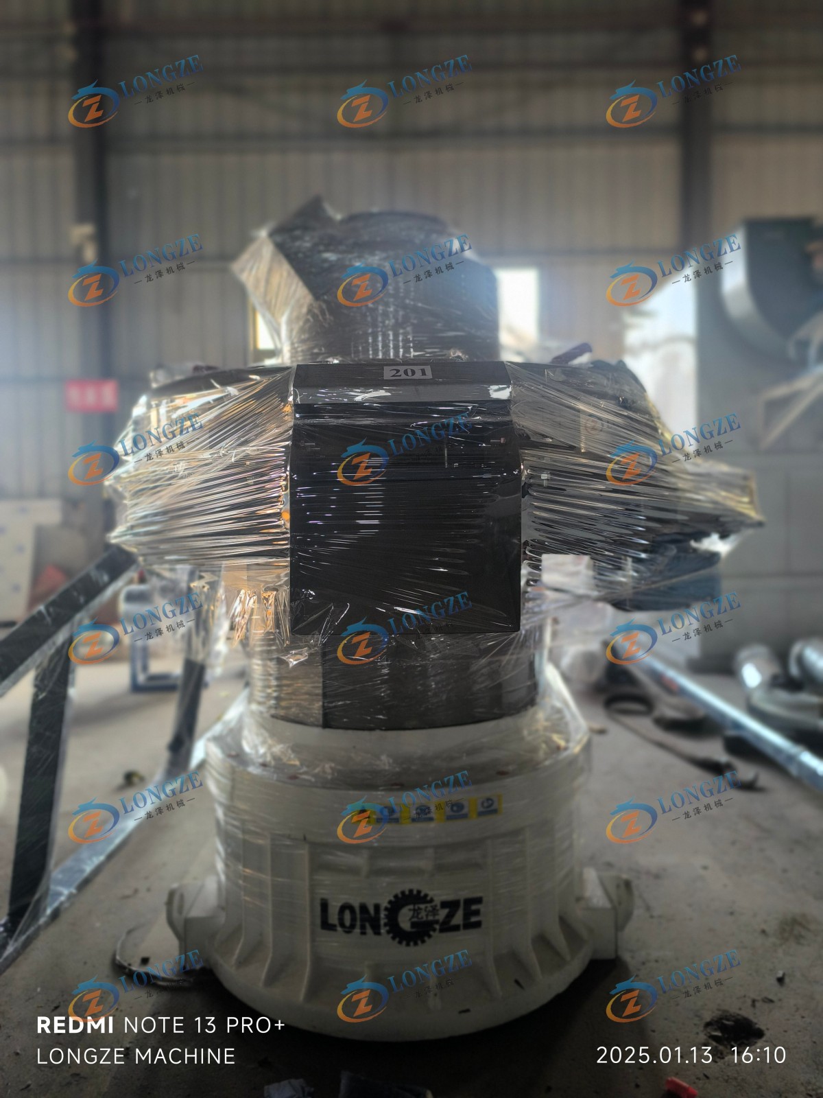 THE 8TH GENERATION 132KW XGJ560 PELLET MACHINE