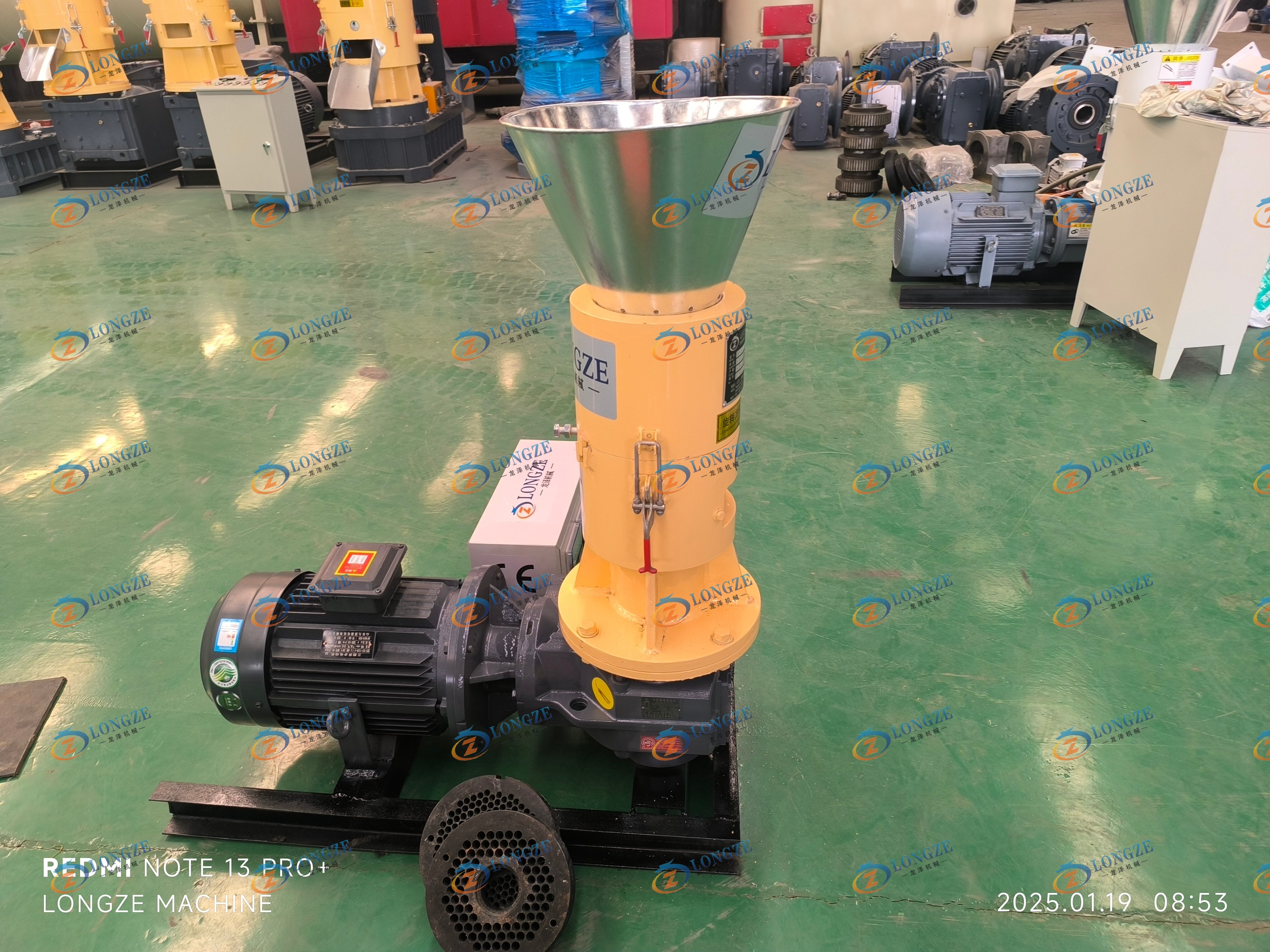 SHANDONG LONGZE WOOD PELLET MACHINE EXPORT