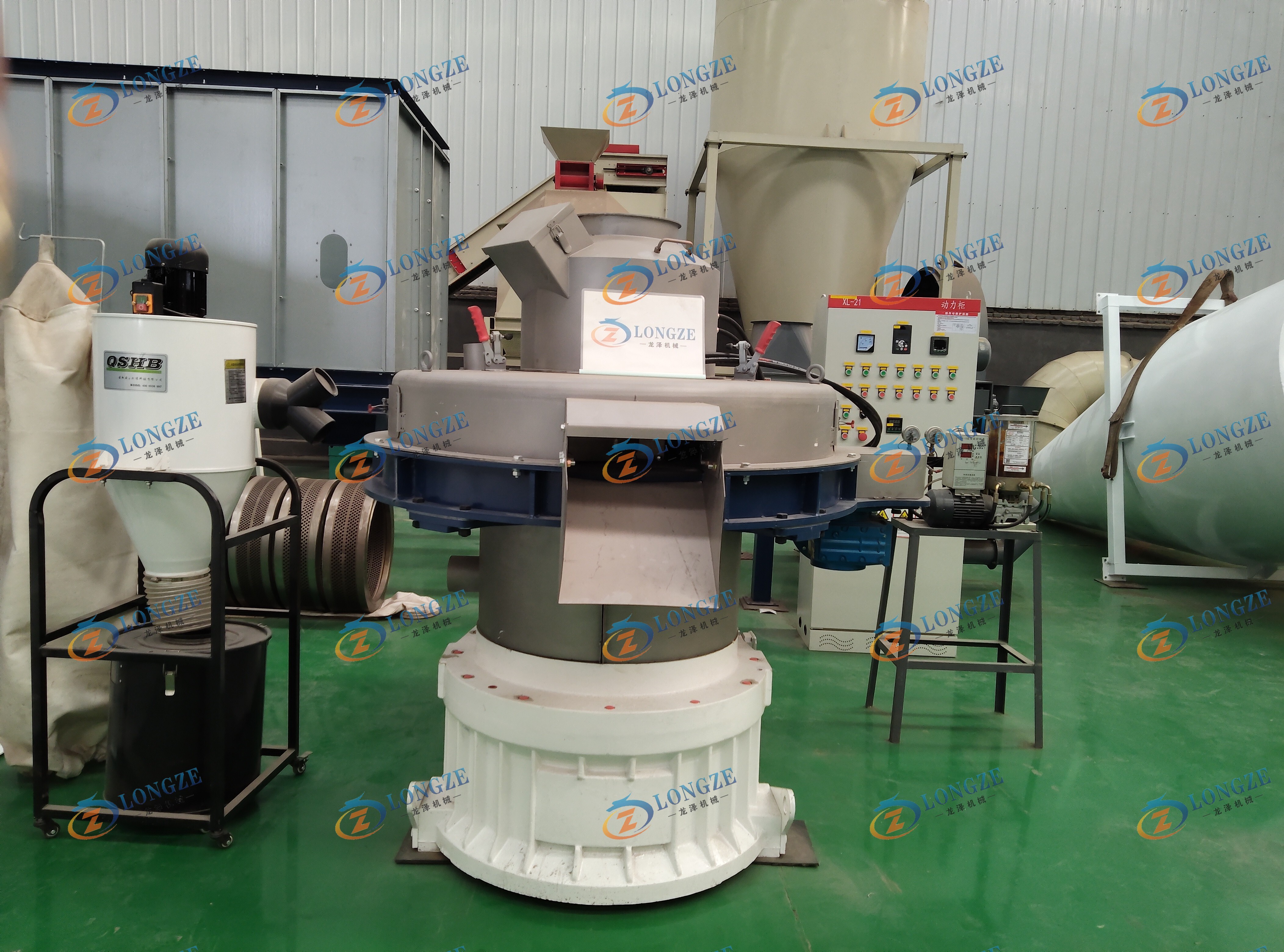 SHANDONG LONGZE ~ 1.5-2T/H 132KW WOOD PELLET MACHINE