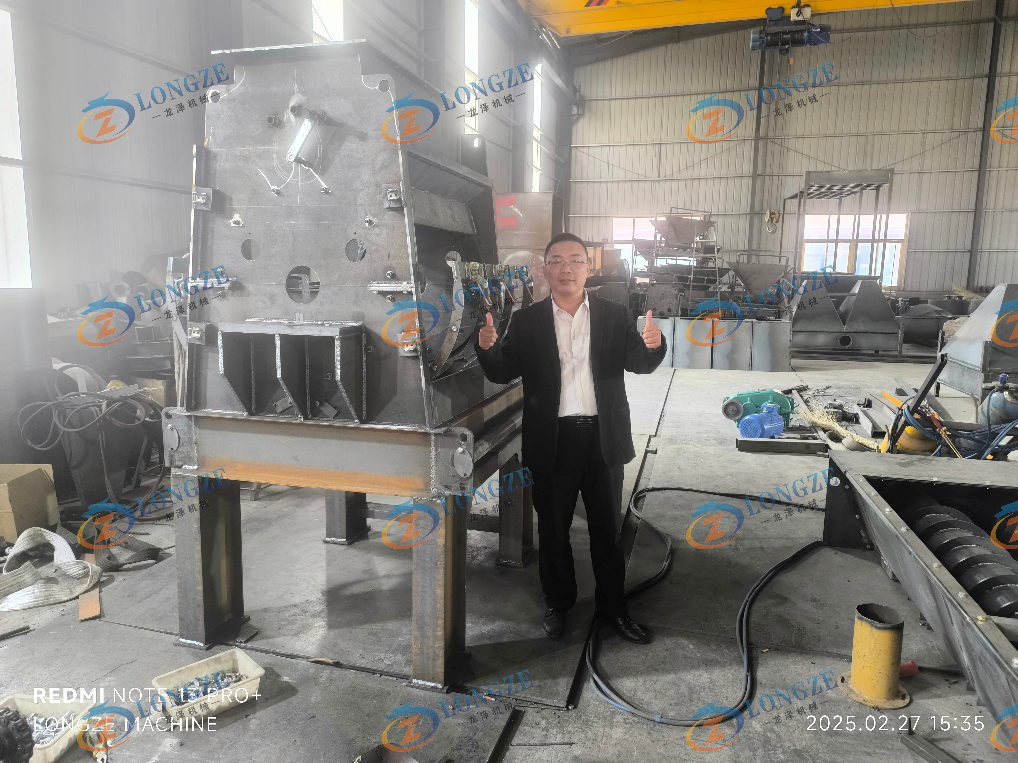132KW large integrated crusher & 132KW pulse dust removal hammer mill join forces to create a new era of efficient crushing