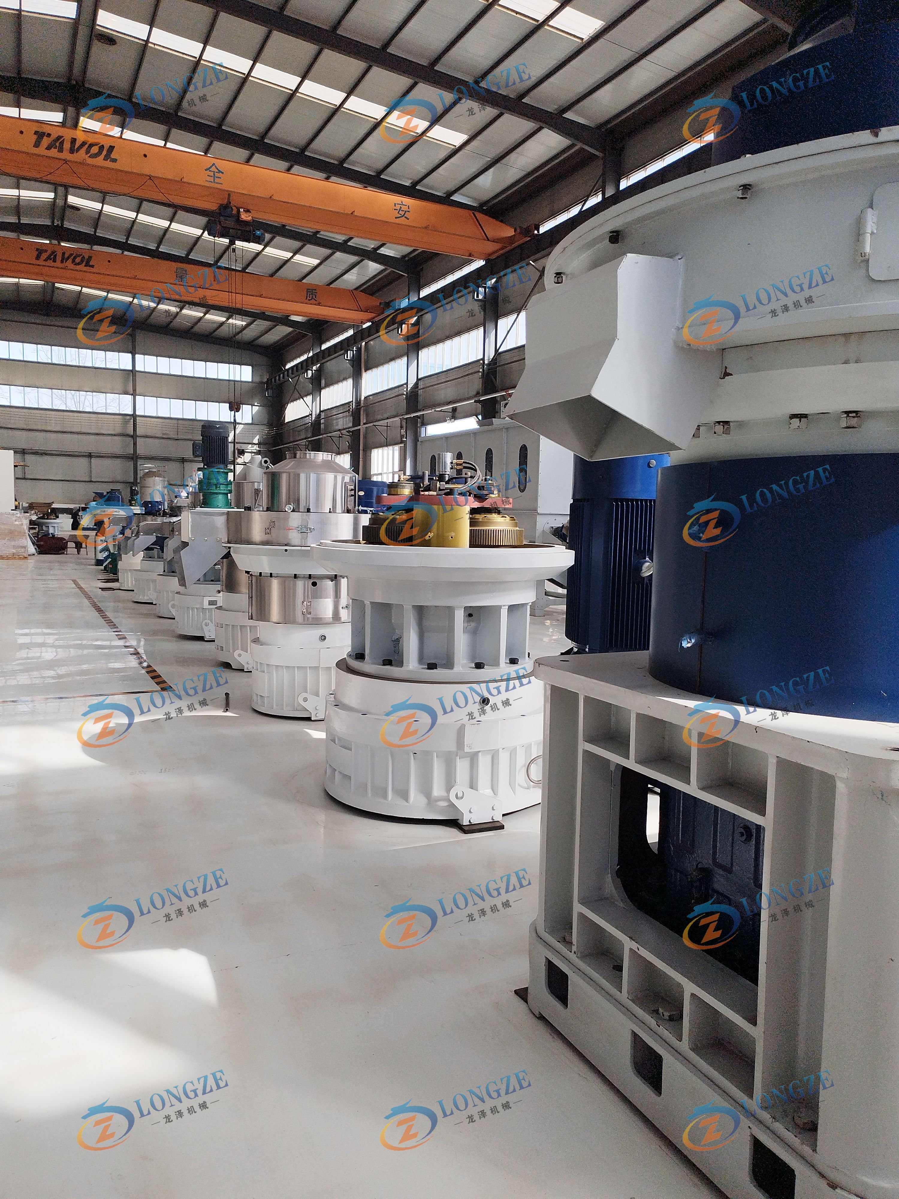 SHANDONG LONGZE~ 6sets 8th Gengetion 132KW wood pellet machine sent to India Gujarat