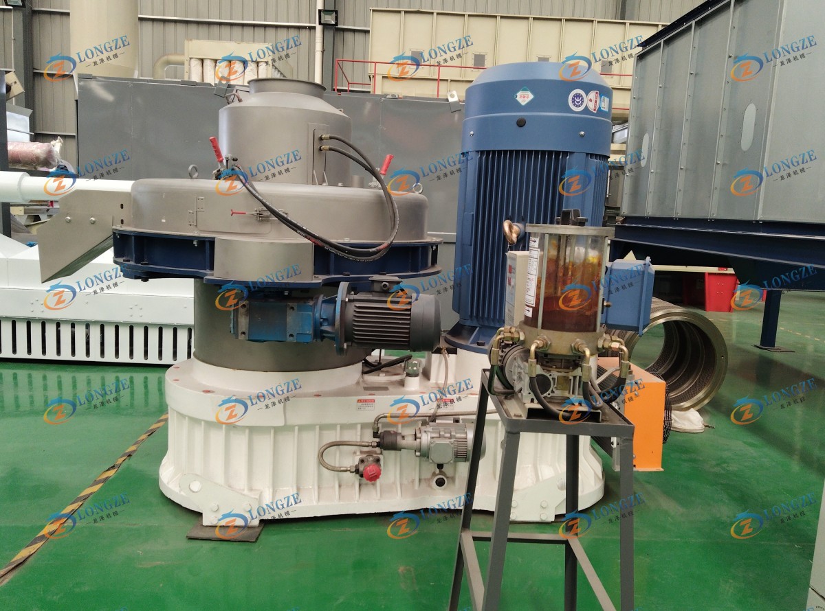 eb80398c8d025f131d17a89df30545e SHANDONG LONGZE ~ 1.5-2T/H 132KW WOOD PELLET MACHINE