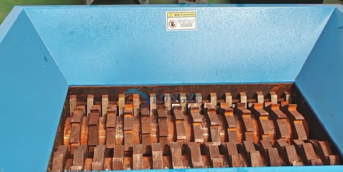 LONGZE 7.5+7.5 KW DOUBLE ROLLER SHREDDER SHIPPED