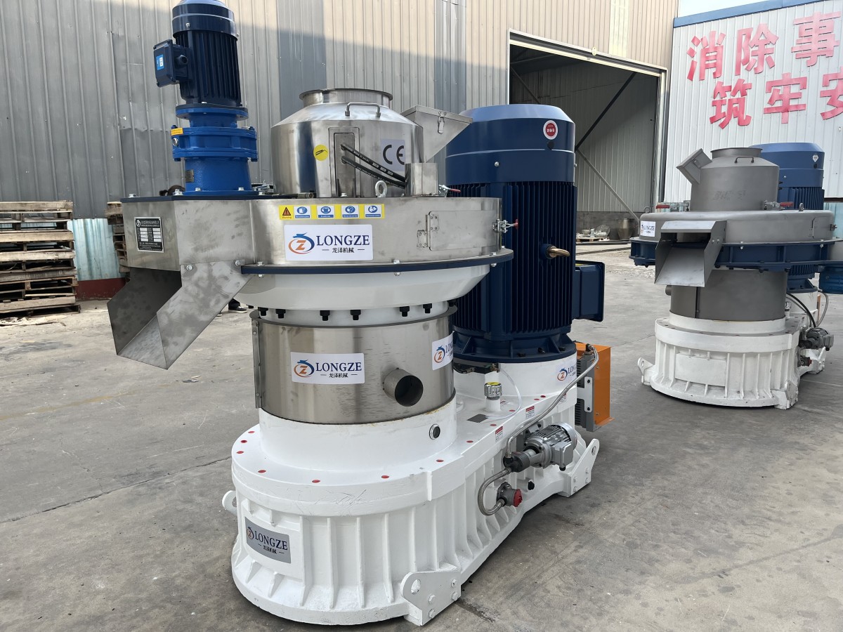 SHANDONG LONGZE~Wood pellet machine shipped to Indonesia