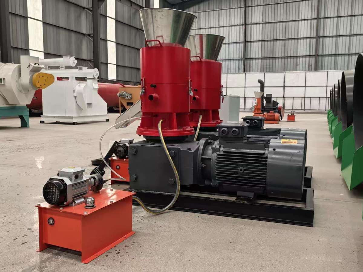 741a83bb3a60ed5db163fbfe84e72e46 ?Shandong Longze Multifunctional Flat Die Pellet Mill Exported to Europe!?