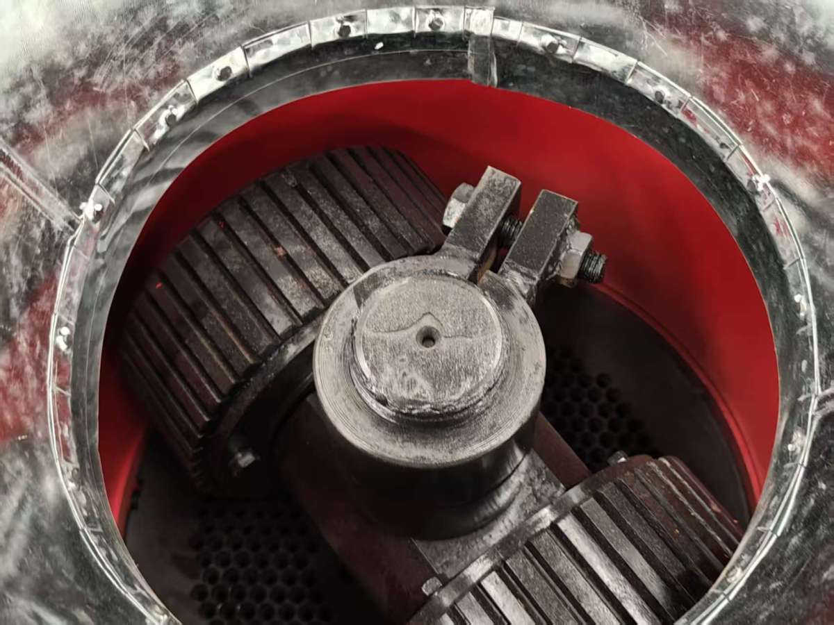 e5db915ff430ffe6395175694dead94a ?Shandong Longze Multifunctional Flat Die Pellet Mill Exported to Europe!?