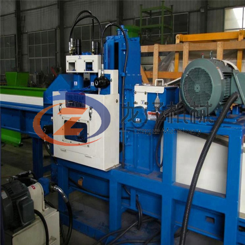 132+7.5kw Wood Sawdust Machine
