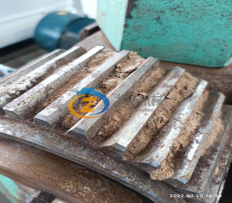 IMG_20220320_143823.jpg Export 2 sets of 30kw wood pellet machine Ireland customer