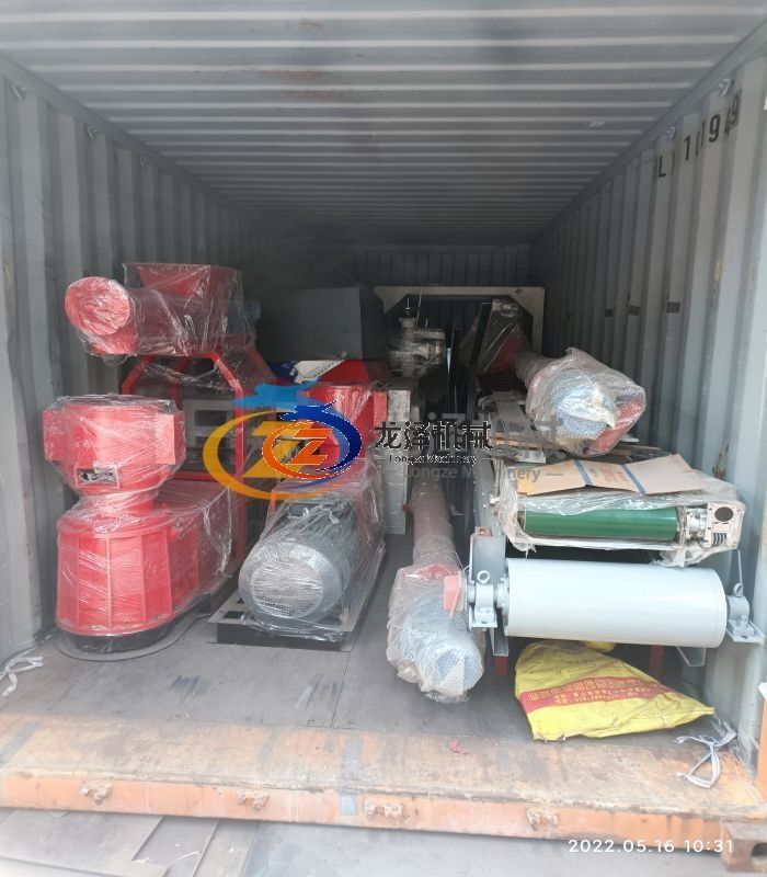 Spanish 300kg/h wood pellet line production line shipped