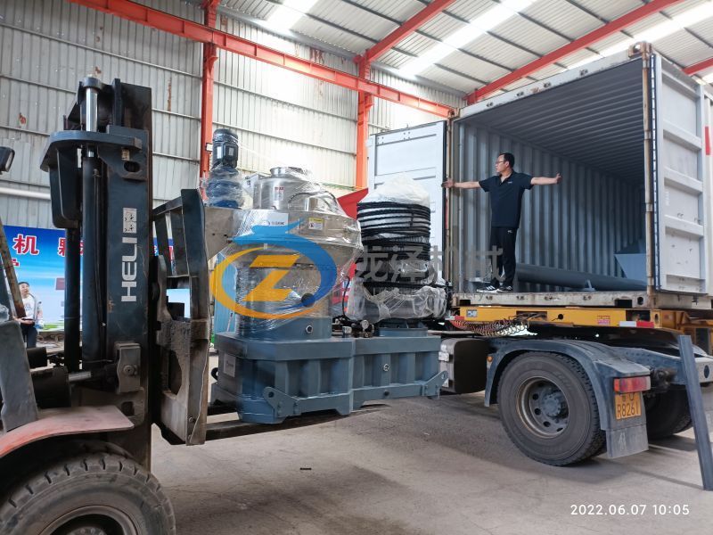 Export 132kw wood pellet machine to Indonesia