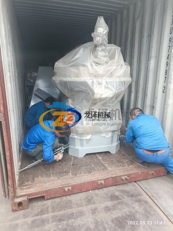 India XGJ560 1-2t/h wood pellet machine line loading