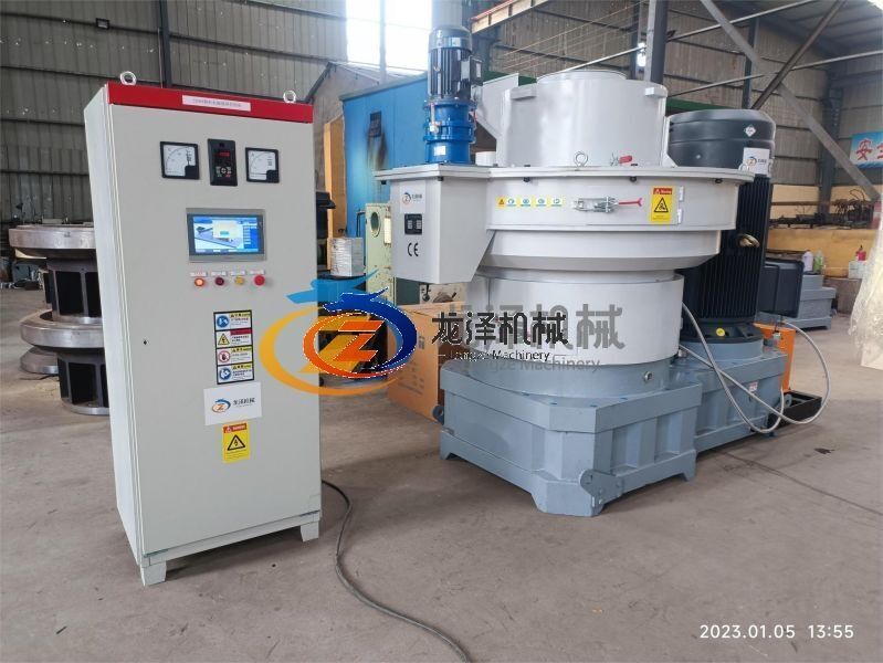 Export XGJ850 wood pellet machine to Vietnam
