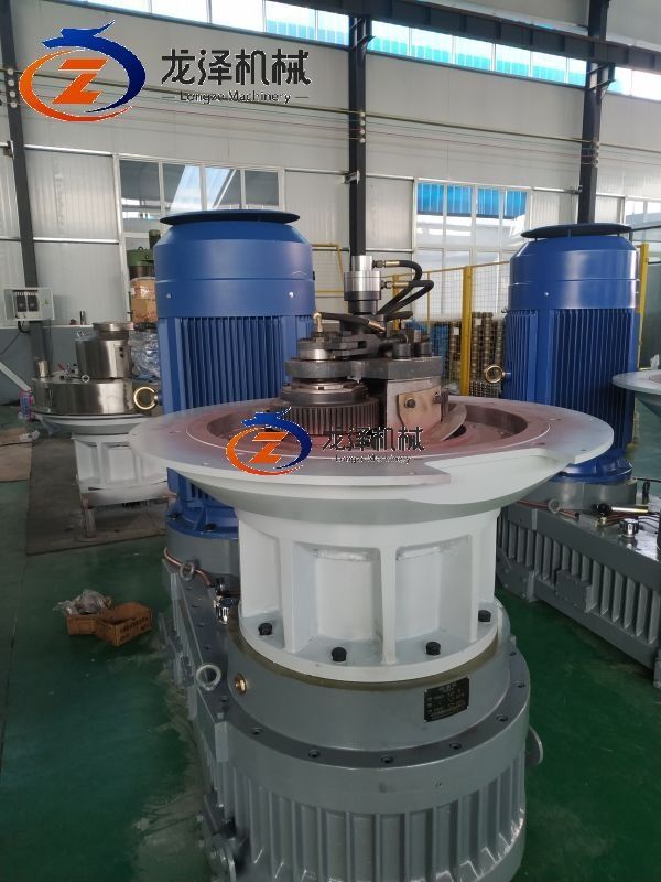 IMG_20230227_153448.jpg 220kwXGJ850Vertical ring die wood pellet machine