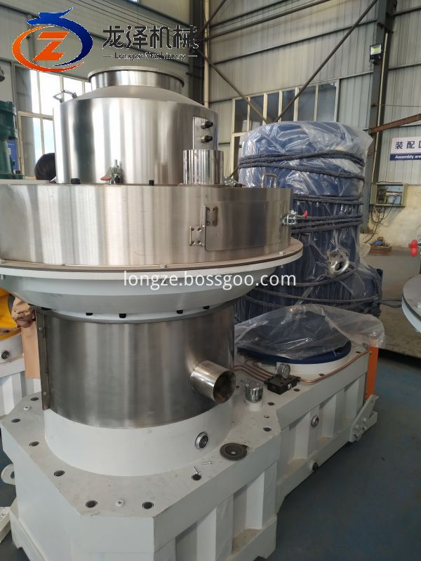 110kw XGJ560 biomass pellet machine with high quality and good price for sale