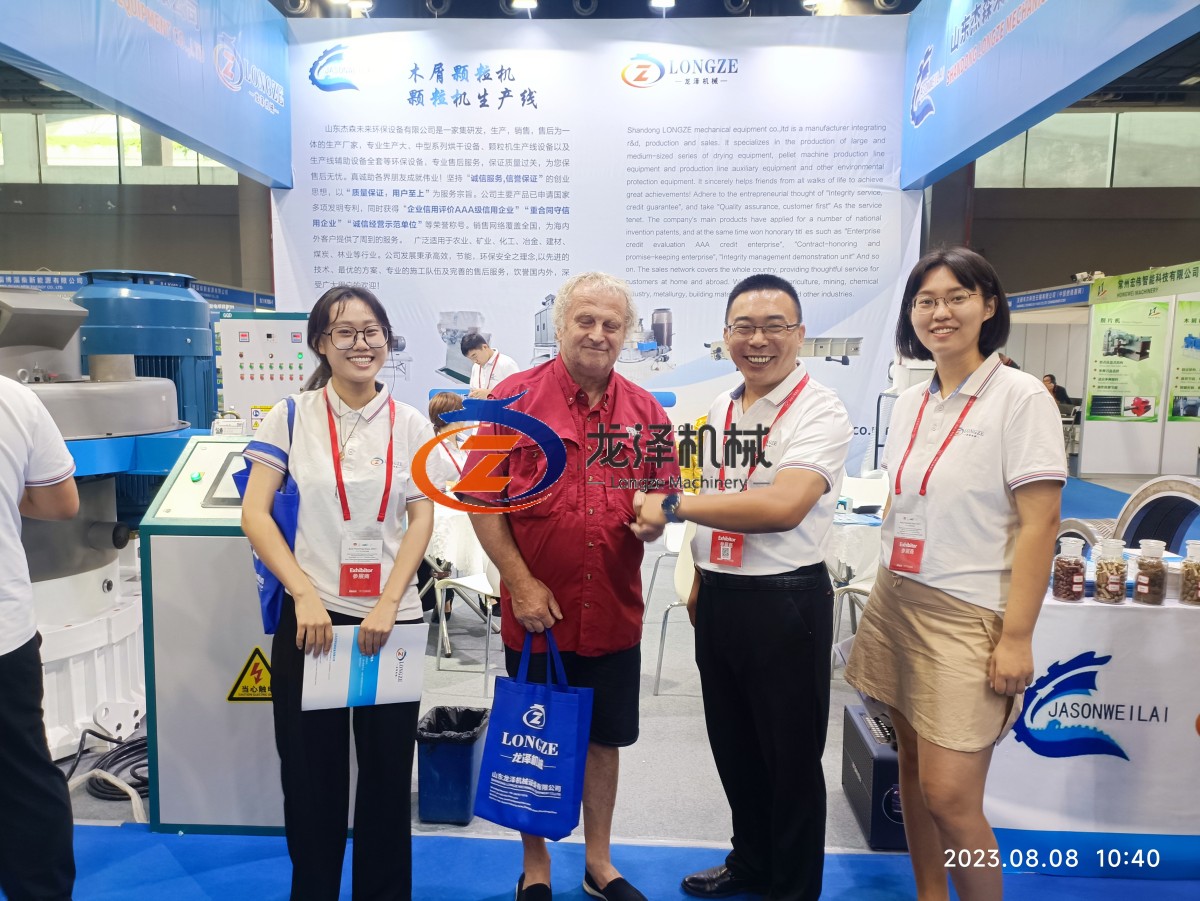 International Customers Welcome to Visit Our Factory