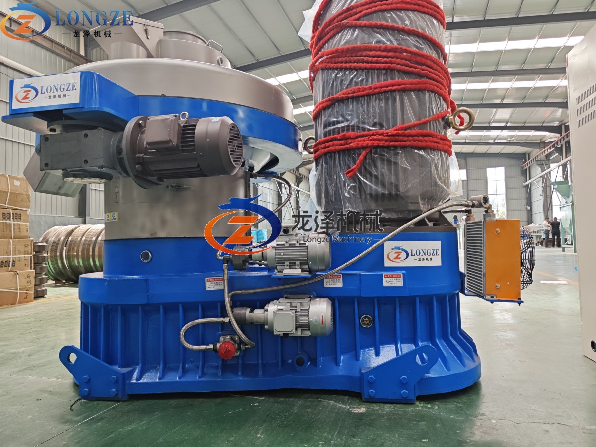 8TH GENERATION 132kw WOOD PELLET MACHINE