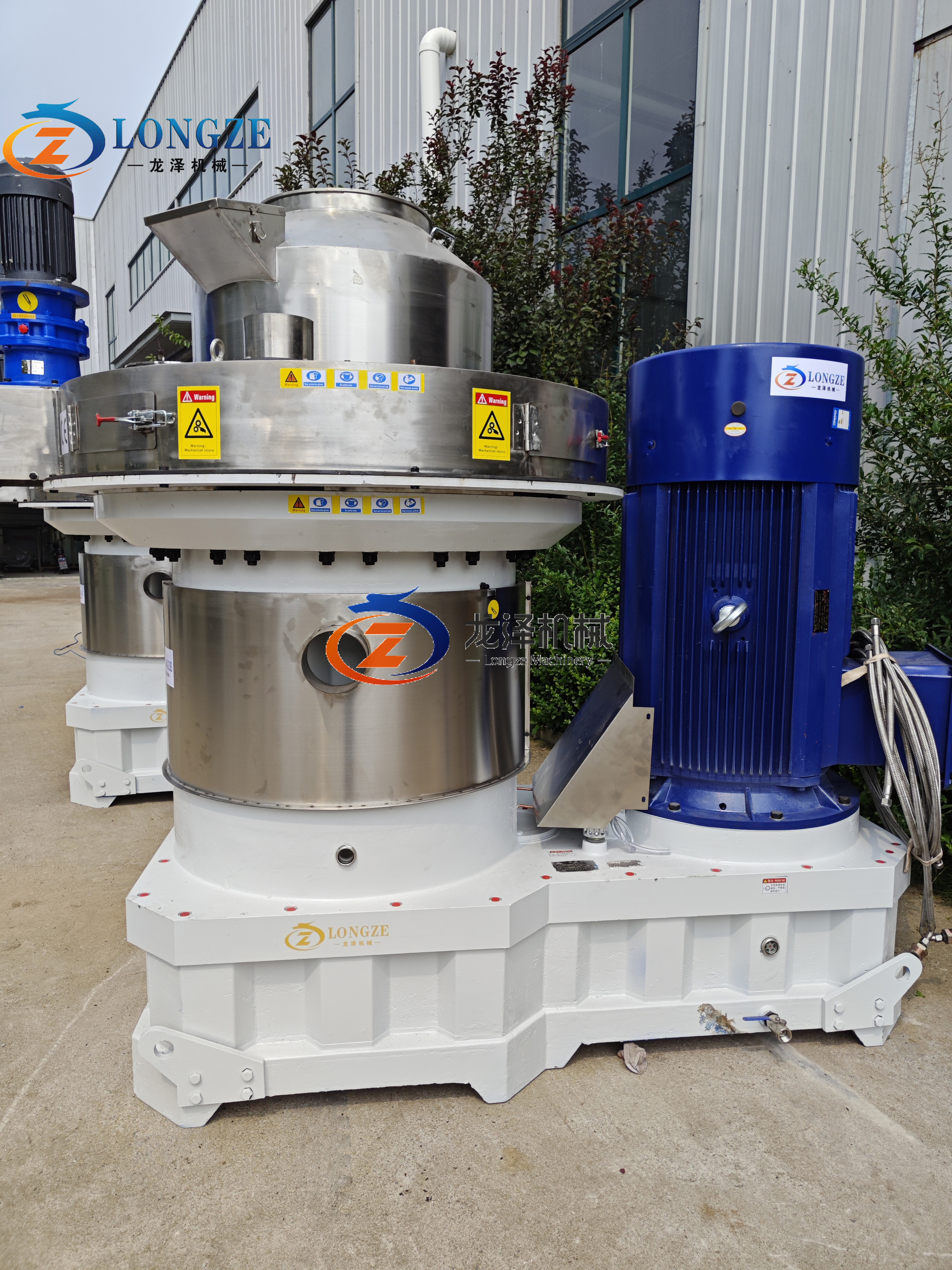 THE 8TH GENERATION 220KW 850 WOOD PELLET MACHINE IS SENT TO VIETNAM