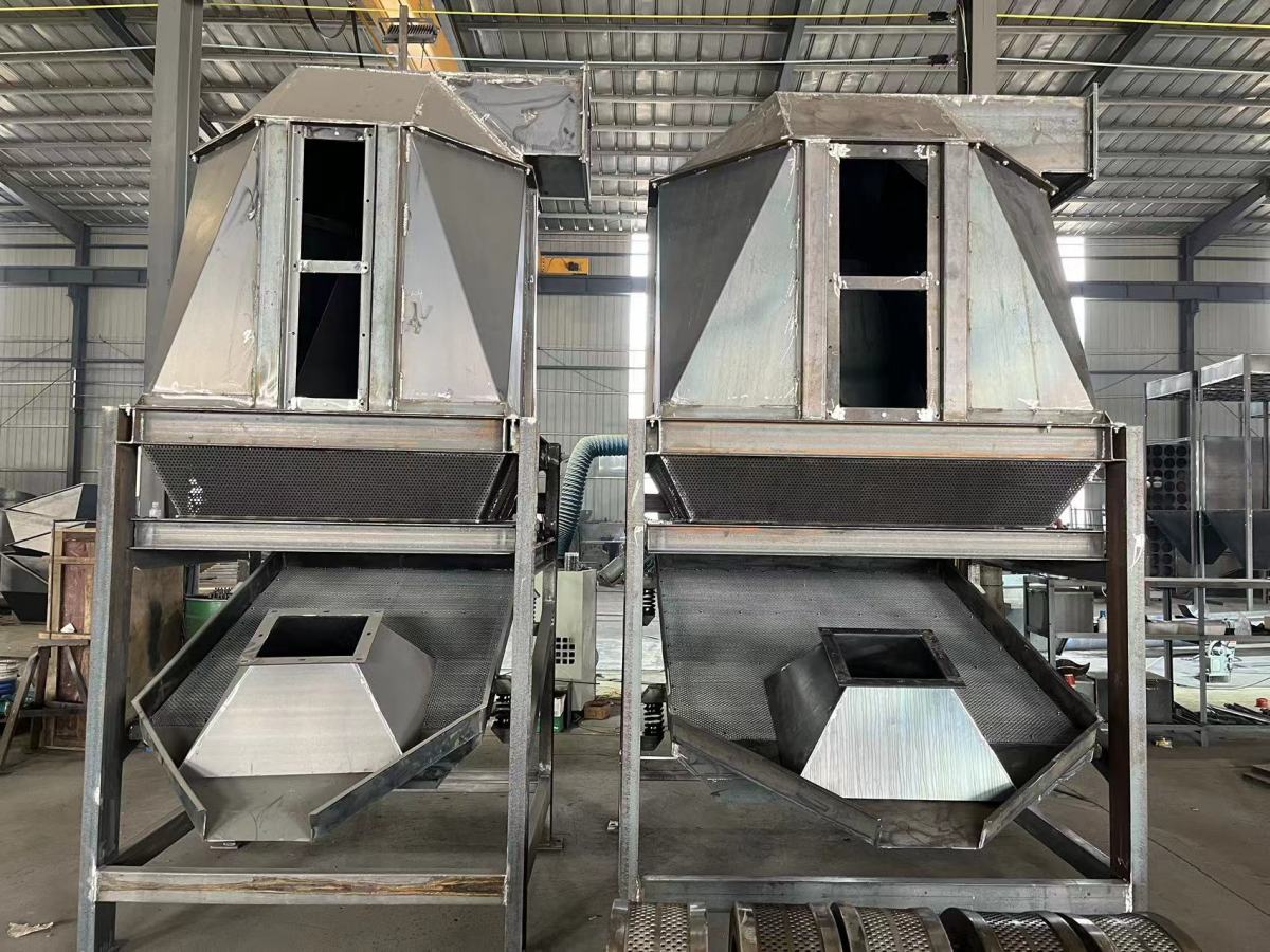 14edf2d05a12bdfb41a74d2cf54fcd4.jpg Product Recommendation: Pellet Cooler