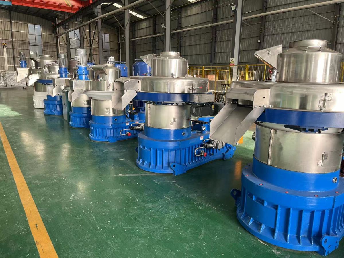 e6c952751ccba2ad5480ed43fafd1cd.jpg VERTICAL RING MOULD PELLET MACHINE