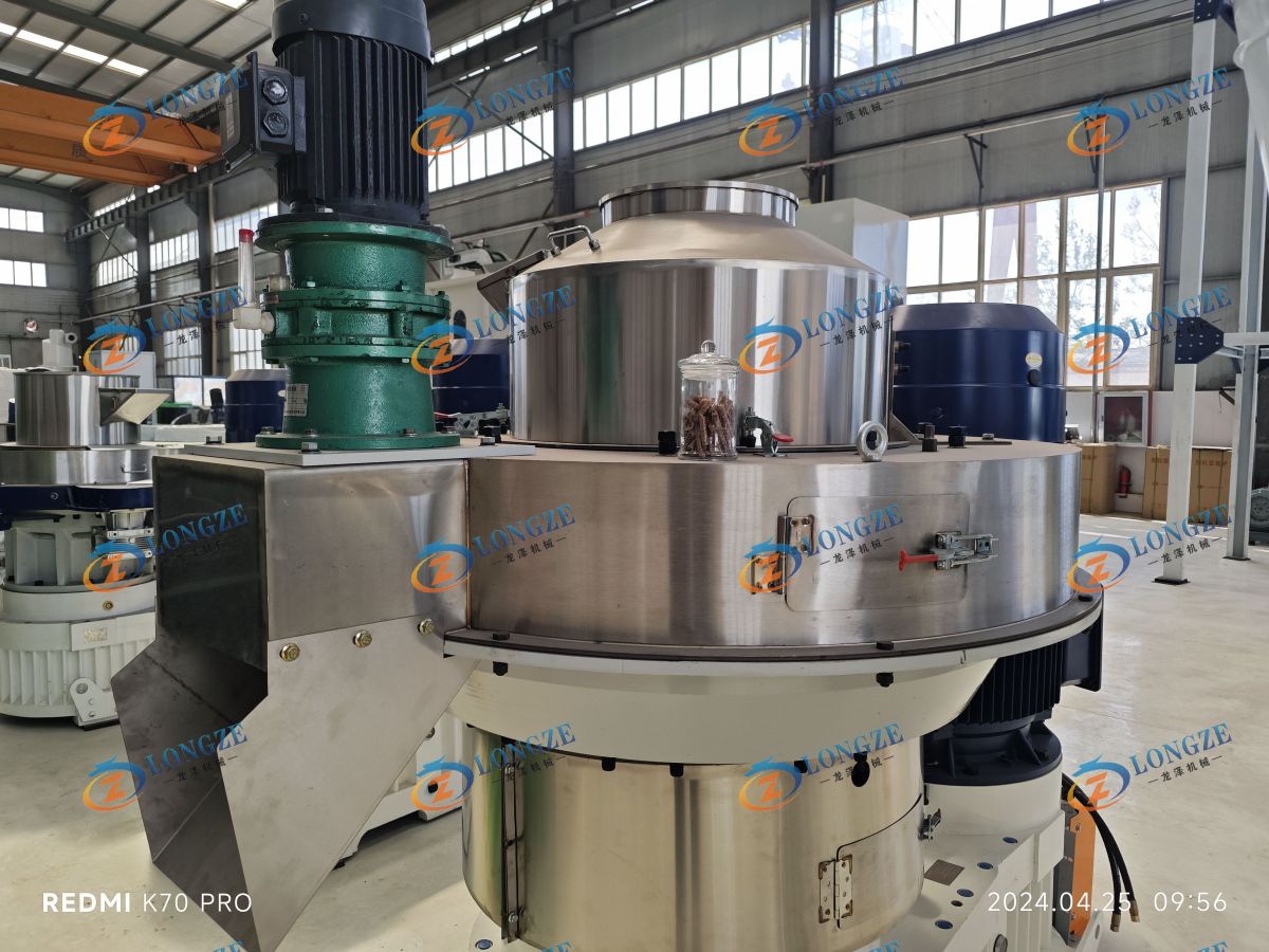 IMG_20240425_095629.jpg Weekly product introduction: 160kw700 biomass pellet machine