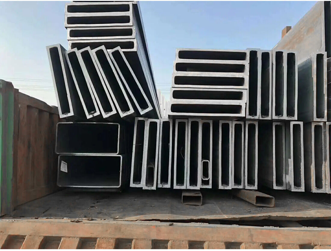 方矩管_04.jpg A36 Carbon steel rectangular pipe