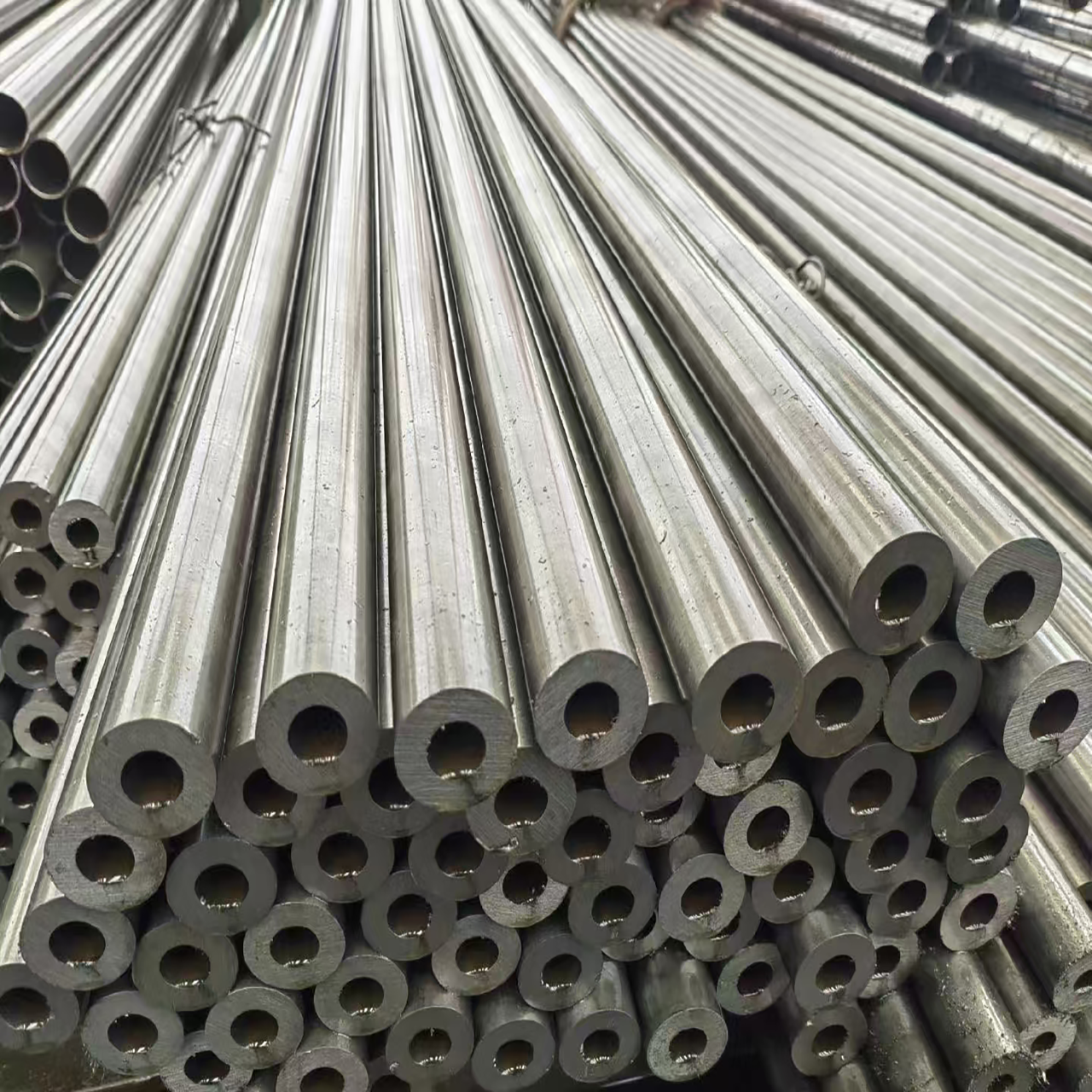 ASTM Standard A333 Seamless Pipe Tube