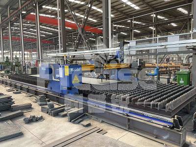 Plasmaflame cutting machine