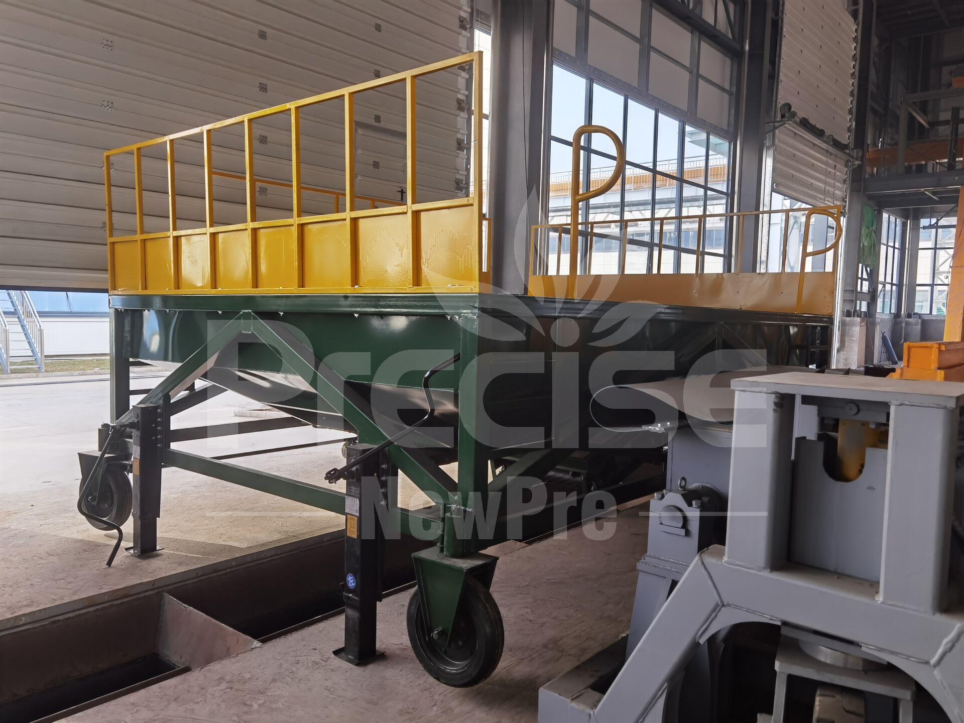 Receiving hopper Receiving hopper