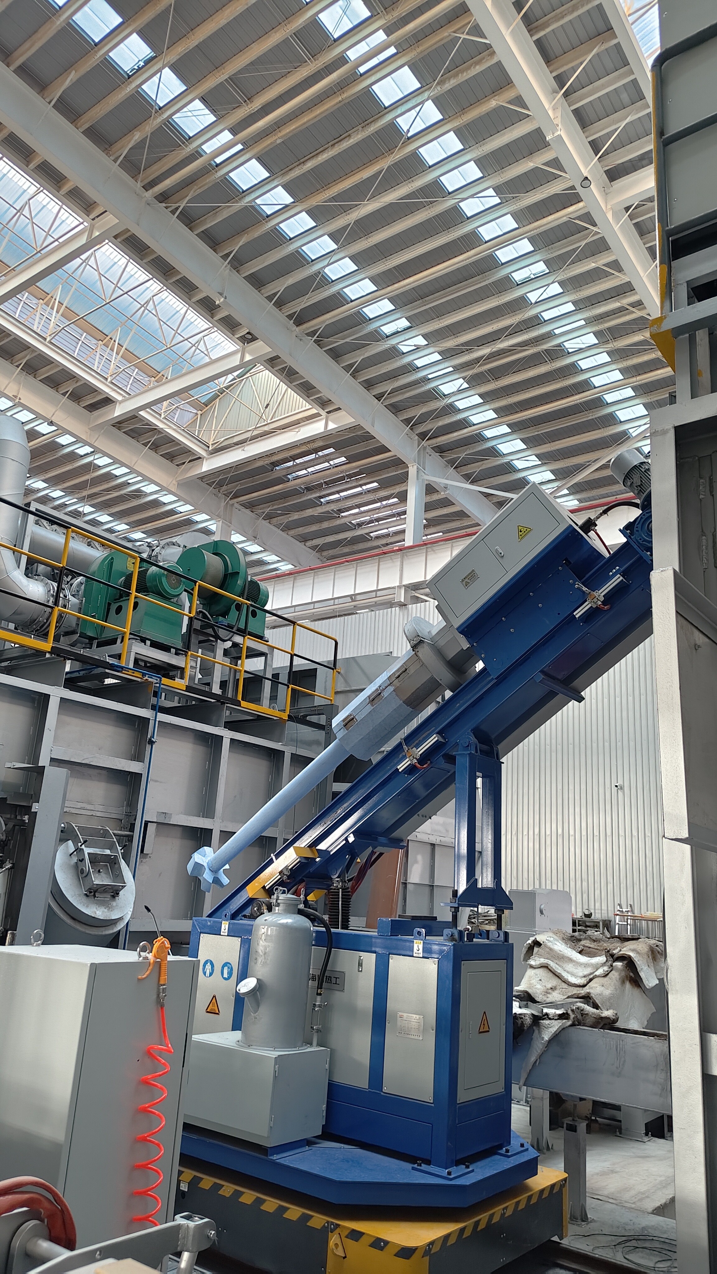 Compañía de Nuevos Materiales Energéticos de Yunnan, Ltd.