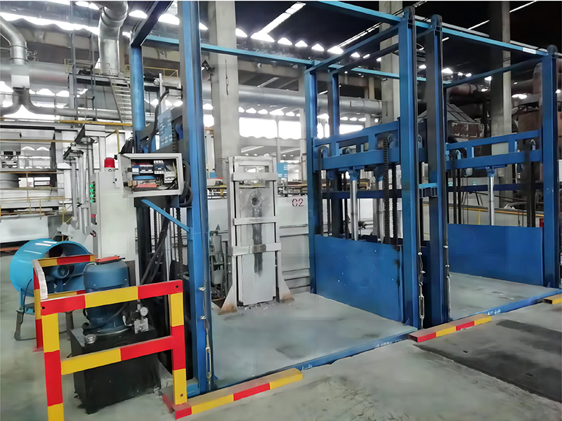 Guide rail hydraulic lifting platform