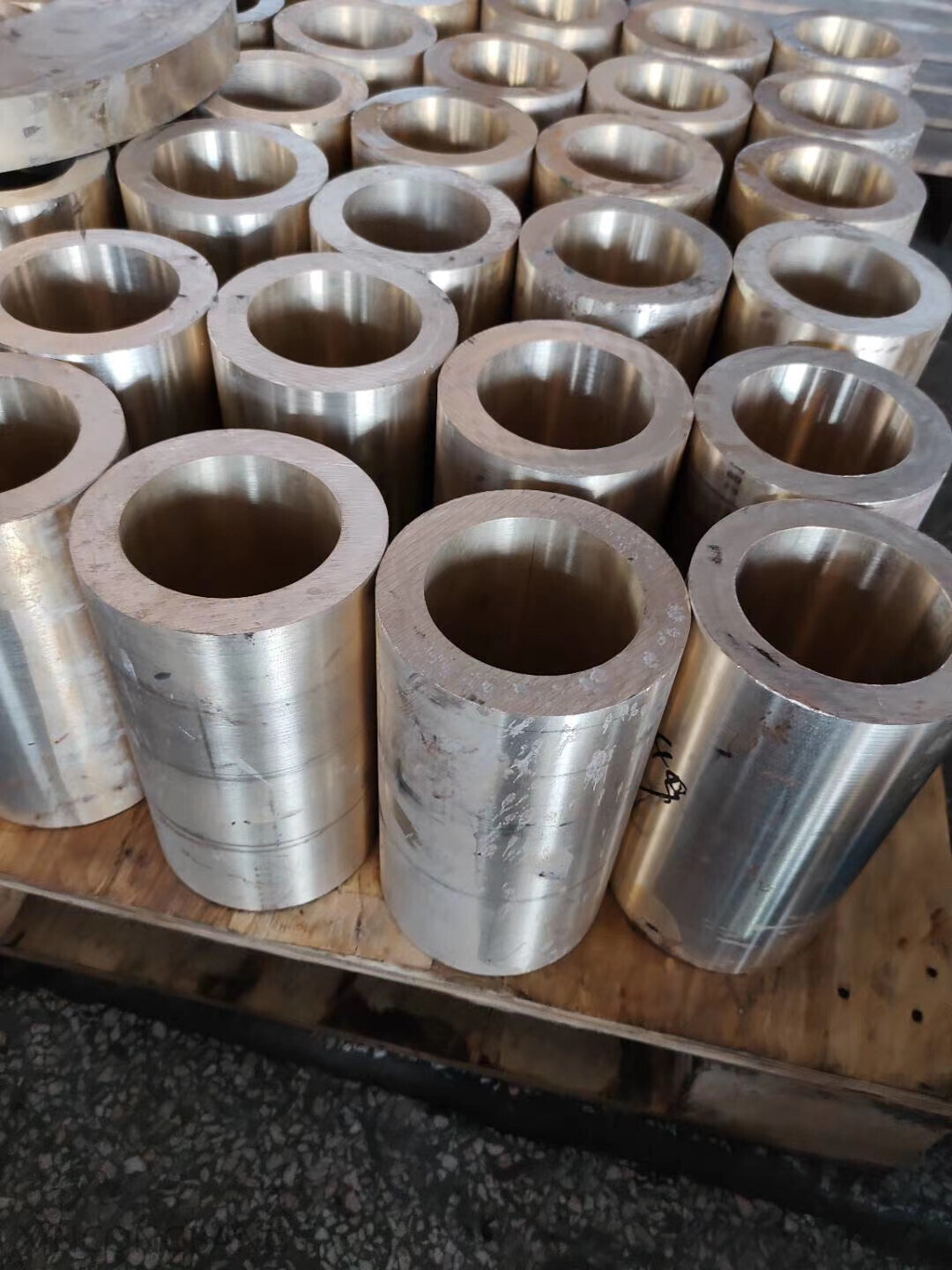 C94300 High Leaded Tin Bronze (Soft Bronze) bushing