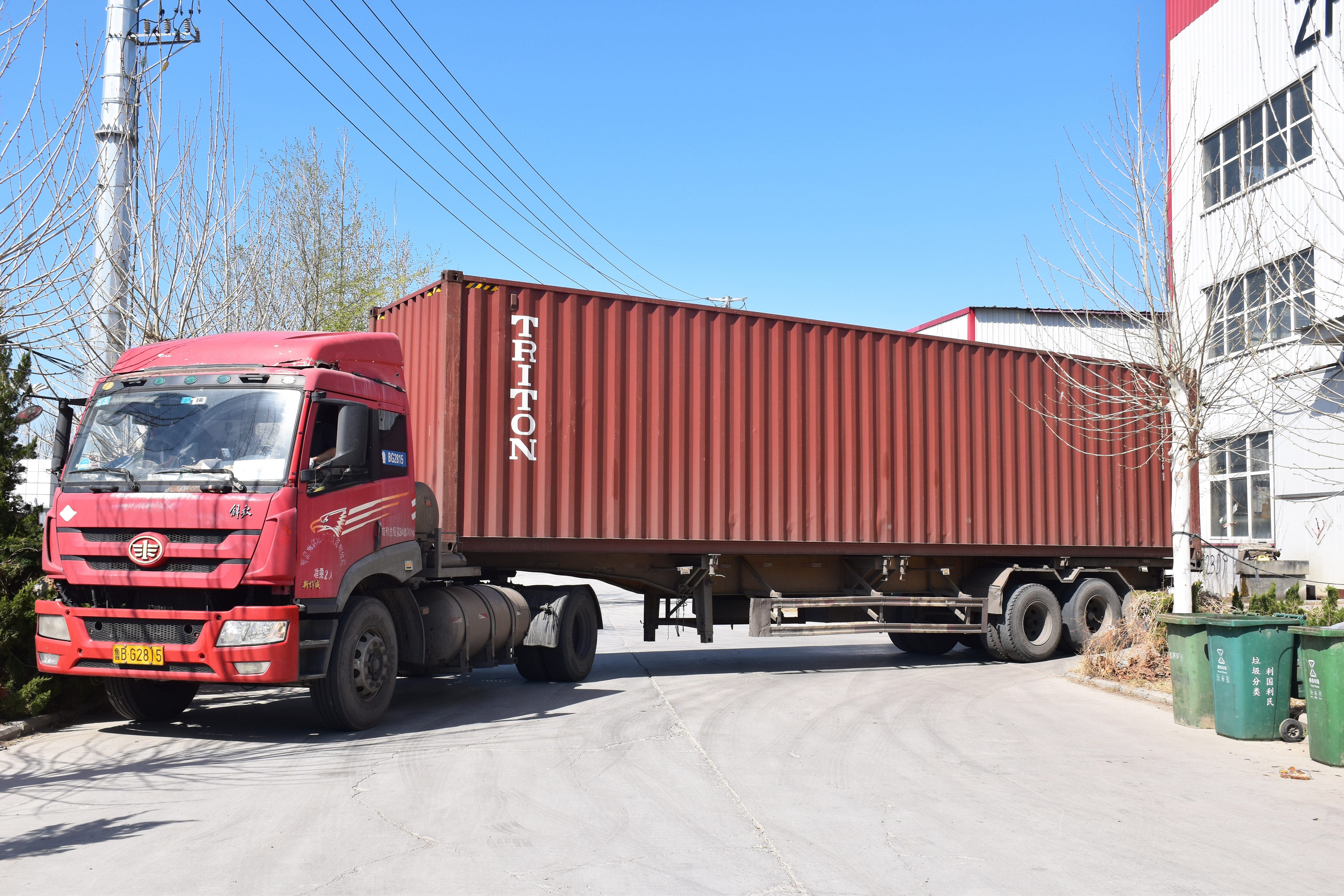 RITEC Ships ES350 Series Punch-Laser Combination Machine to Saudi Arabia