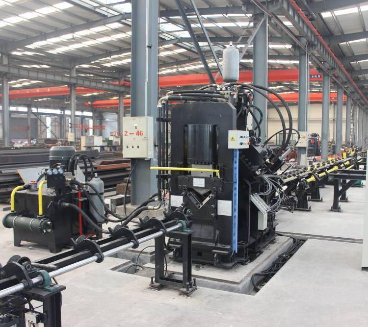 How To Operate The CNC Angle Steel Punching Line?
