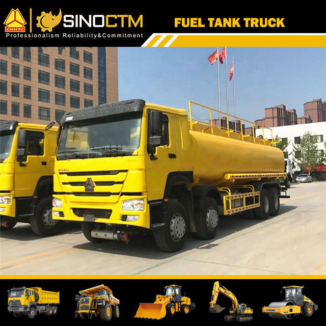 Prix du camion-citerne de carburant SINOTRUK HOWO 8X4 30cbm