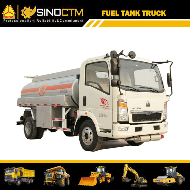 Camion-citerne de carburant SINOTRUK HOWO 4X2 6cbm