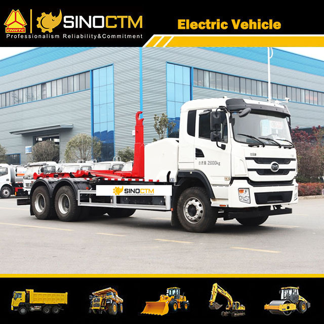 Camion à ordures à chargement latéral à déchargement automatique de carrosserie de camion électrique