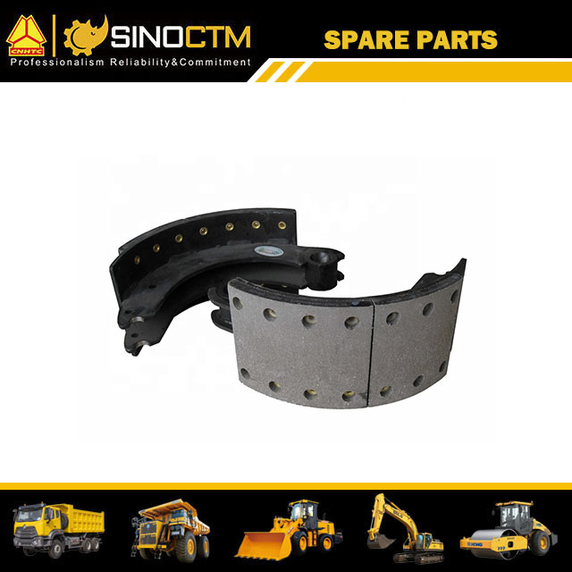 Ensemble de mâchoires de frein avant de pièces de rechange SINOTRUK HOWO