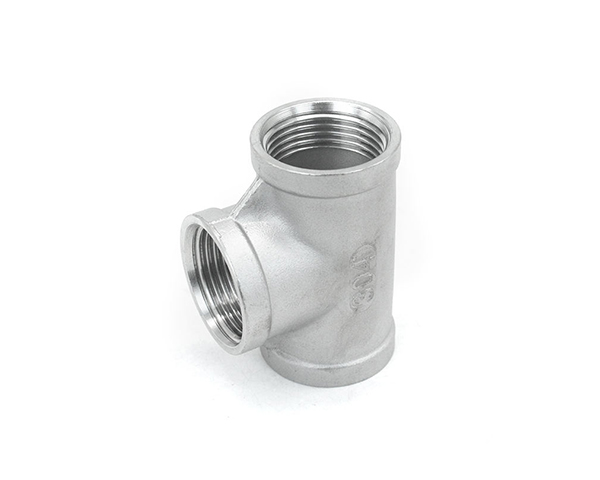 Threaded tee Threaded tee