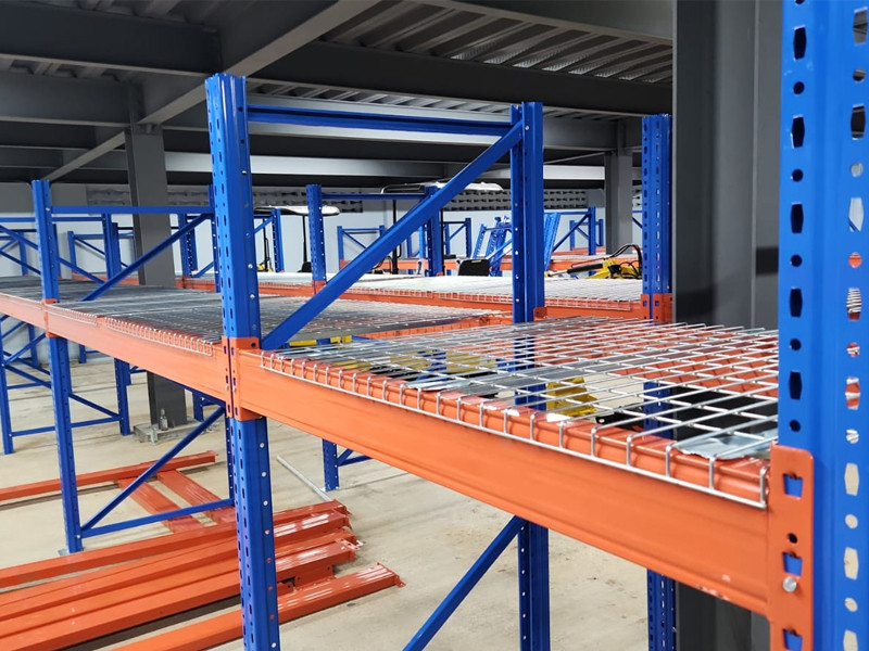 3.jpg Tobago customers purchase Pallet Racks and mesh.