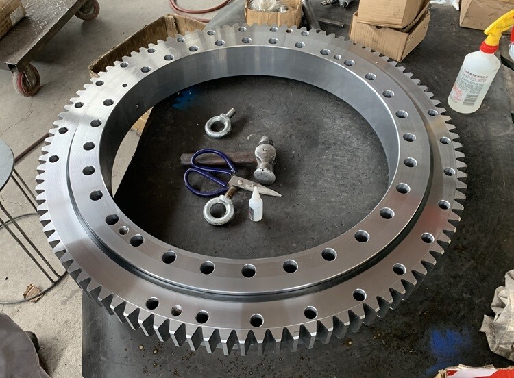 css660 slewing bearing CS Machinery Telescopic Boom Cranes use